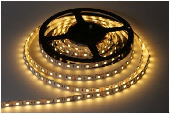 3,6 W/m LED juosta V-TAC, 3528, 60 LEDs/m, (3000K) šiltai balta (IP65)