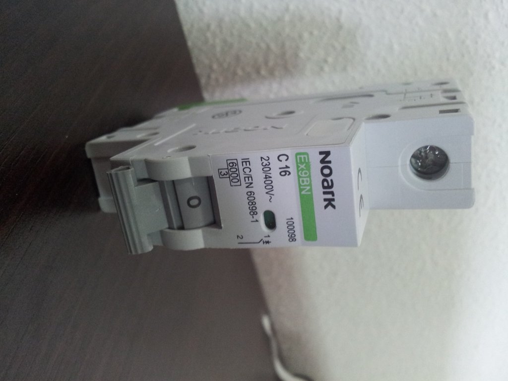 Automatas Ex9BN C16/1 1P