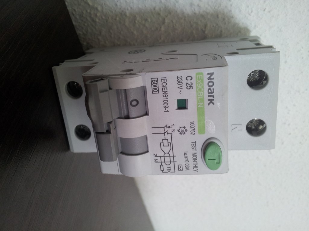 Relė+Automatas Ex9CBL-N 1P+N C32 30mA sr.nuot. 32 A (30mA)